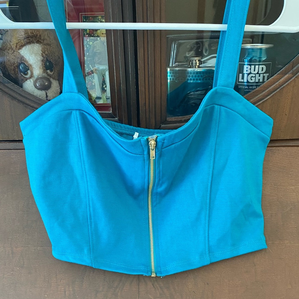 Teal cropped tank with gold zipper